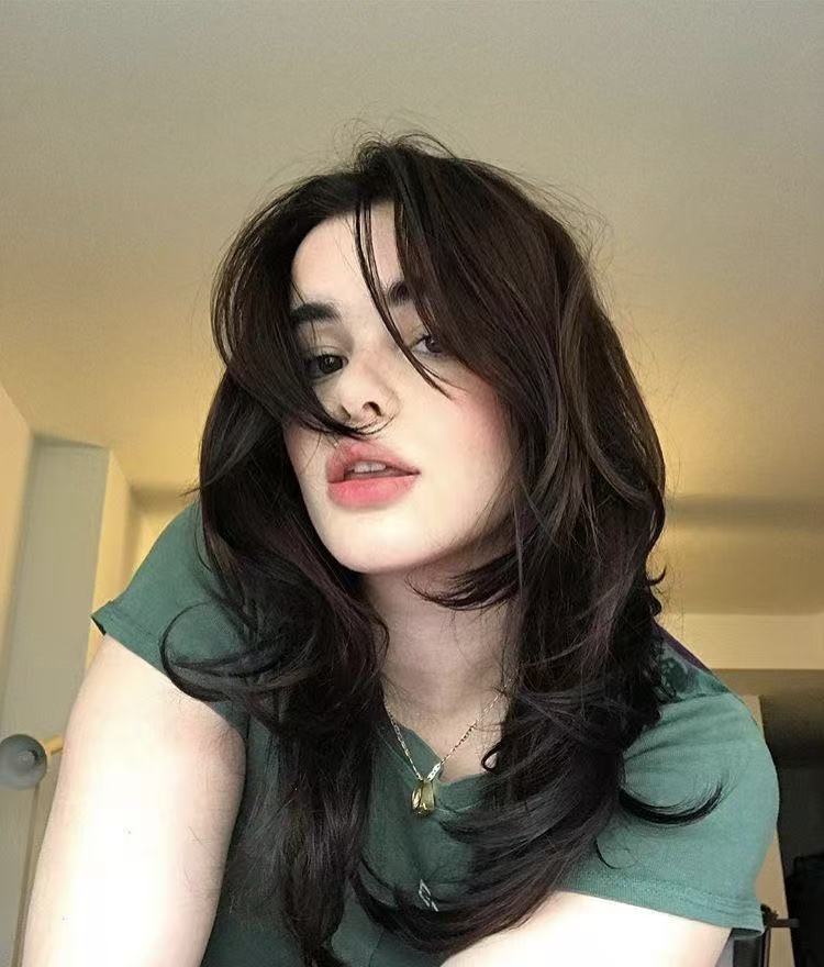 Barbie Ferreira Wolf Cut